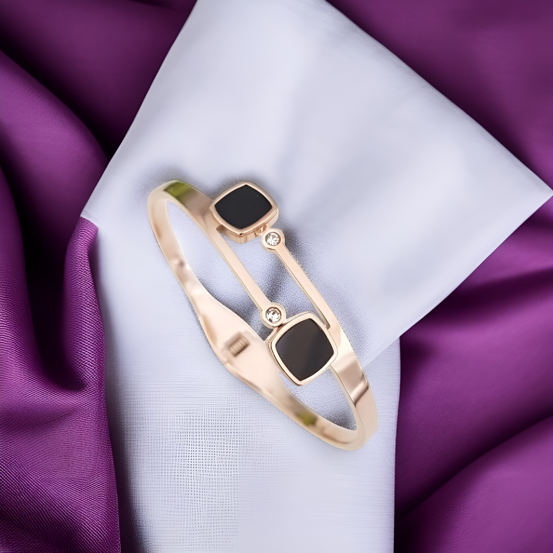 Elegant Rose Gold Anti-Tarnish Bracelet – Modern Sophistication & Lasting Shine
